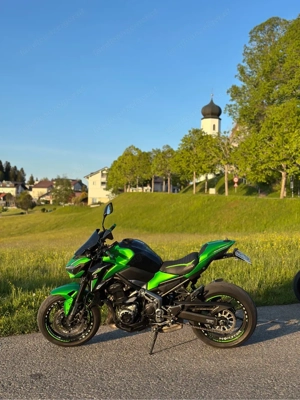 Kawasaki Z900 Bild 4