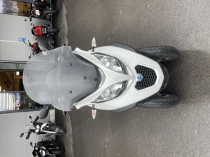 Piaggio MP3 500 Weiß 1464km!! Bild 3