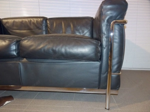 CASSINA LC 2 Sofa 2-Sitzer  Bild 8