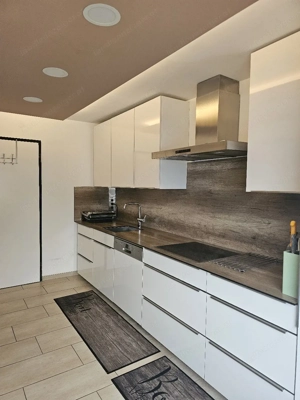 Ruhig und zentral, die Wohnung die viel Platz bietet Bild 4