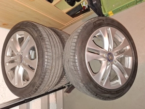 Mercedes Benz W212 Sommerreifen 245 45 R17 neu************************** Bild 3