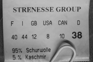 Schwarzer Damenmantel Größ 38 Bild 3