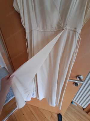 div. Kleider  Bild 3