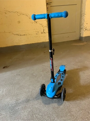 Scooter Trittroller Bild 2