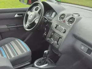 VW Caddy Bild 15