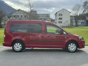 VW Caddy Bild 9