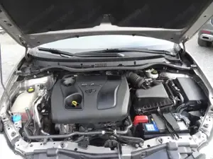 TOYOTA  Auris 1,4 D-4D Basis !! DiESEL !! Bild 3