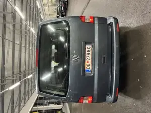 VW T5 9 Sitzer  Bild 4