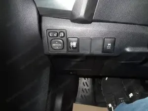 TOYOTA  Auris 1,4 D-4D Basis !! DiESEL !! Bild 4