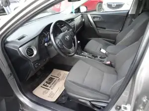 TOYOTA  Auris 1,4 D-4D Basis !! DiESEL !! Bild 2