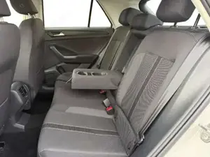 Volkswagen T-Roc Bild 14
