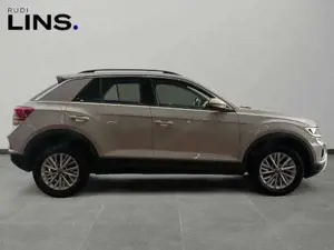 Volkswagen T-Roc Bild 6