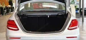 Mercedes-Benz E 220 Bild 9