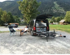 Camping Ausbau für Caddy Bild 3