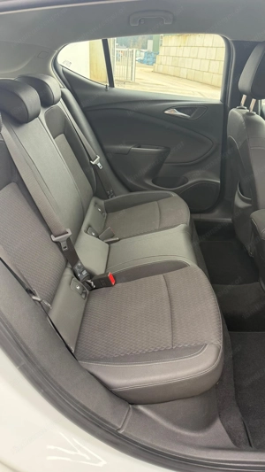 Opel Astra K 1.4 Turbo Direct Injection Innovation Automatik Bild 9