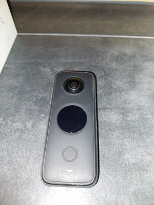 Insta360 ONE X2 - 360  Kamera, 5.7K, mit Originalverpackung Bild 3
