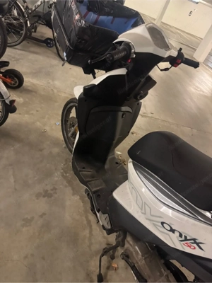 Onyx 50   fast neu, wenig km, sofort fahrbereit Bild 2