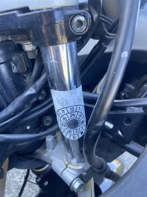 Suzuki GS 500 F Motorrad zu Verkaufen  Bild 7