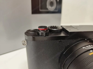 Leica Q3 schwarz lackiert (19080) Bild 2