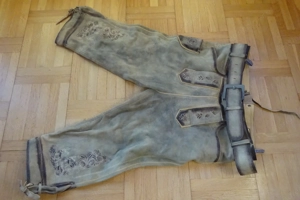 Zillertahler Lederhose mit Messertasche Bild 2