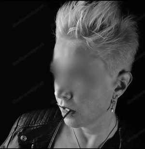 Livia - erfahrene Escort-Dame Bild 3