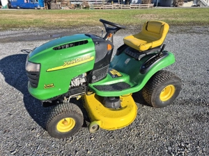 john Deere  Rasentraktor  Bild 3