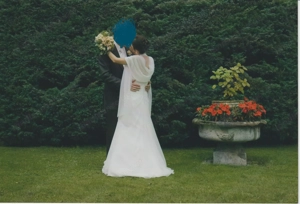  Wunderschönes Brautkleid gr 36 in Champagner   inkl. Jäckchen, Stola, Schleier & Schuhe (Gr. 37) Bild 2