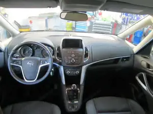 Opel Zafira Bild 9