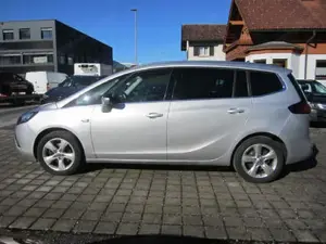 Opel Zafira Bild 4