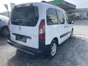 Peugeot Partner Bild 5