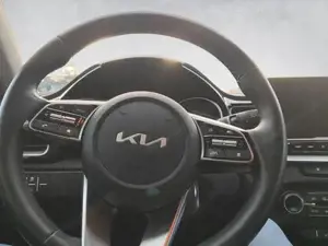 Kia Ceed SW / cee'd SW Ceed SW / cee'd 160 PS Automatik 1.5T Vision Ka... Bild 10