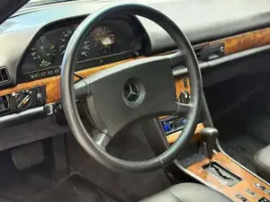 Mercedes-Benz 500 Bild 9