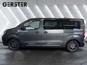Opel Vivaro Bild 2