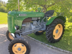 Oldtimer Traktor Steyr 180a Bild 2