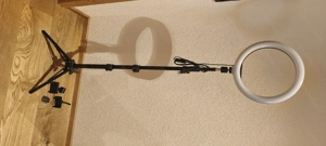 LED Ringlicht mit Handy Halterung Bild 2