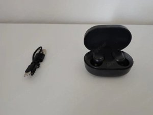 Bluetooth True Wireless Kopfhörer Schwarz   Neu mit Ladecase Bild 2