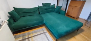 Grüne Couch in gutem Zustand  Bild 3