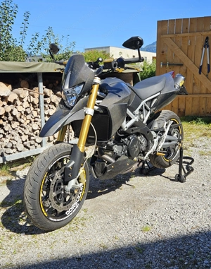 Aprilia Dorsoduro 750 Bild 2