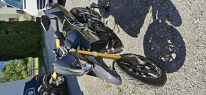 Aprilia Dorsoduro 750 Bild 10