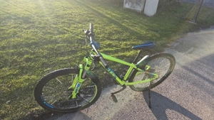 Mountainbike Cube grün 26 Bild 3