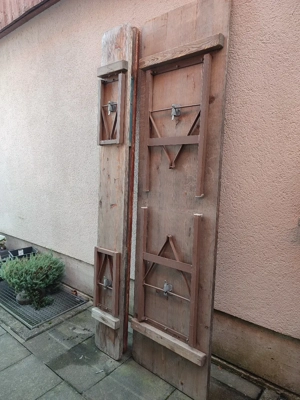 Biertisch und Bänke  Bild 4