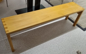 Esstisch aus Buche mit eingesetzten Ästen und Steinen,Epoxidharz, Stahl Mittelfuss + passende Bank Bild 10