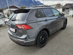 VW Tiguan R Line SUV Bild 2