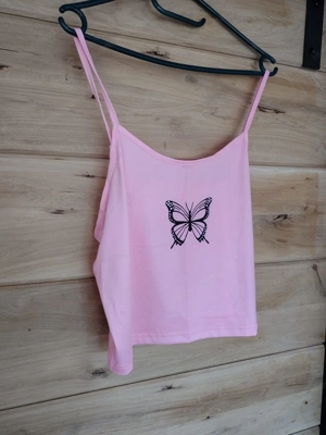 Sommer-Set mit Schmetterling   Top & Shorts in Rosa Bild 2