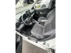 Toyota Yaris Bild 10