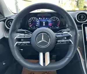 Mercedes-Benz C-Klasse Bild 18