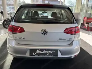 VW Golf Bild 4
