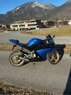 Yamaha YZF-R125  Bild 4