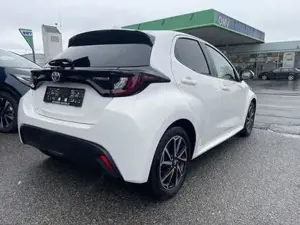 Toyota Yaris Bild 7