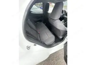 Toyota Yaris Bild 9